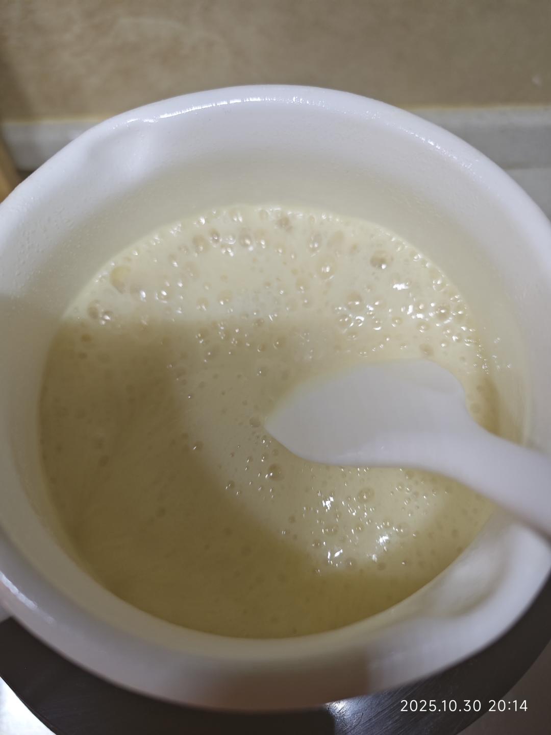 不会还有人买炼乳吧？自制炼乳