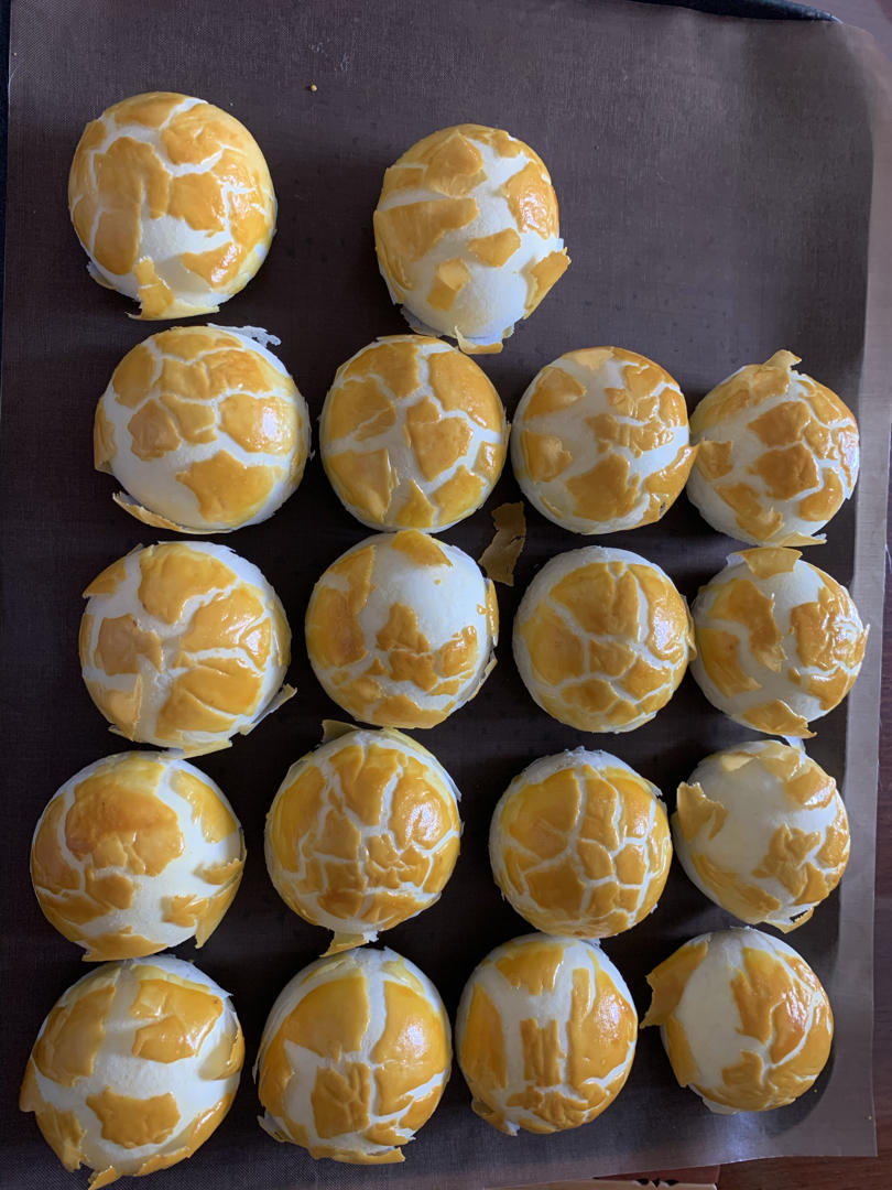 蛋黄酥酥酥（超级奶香黄油版）