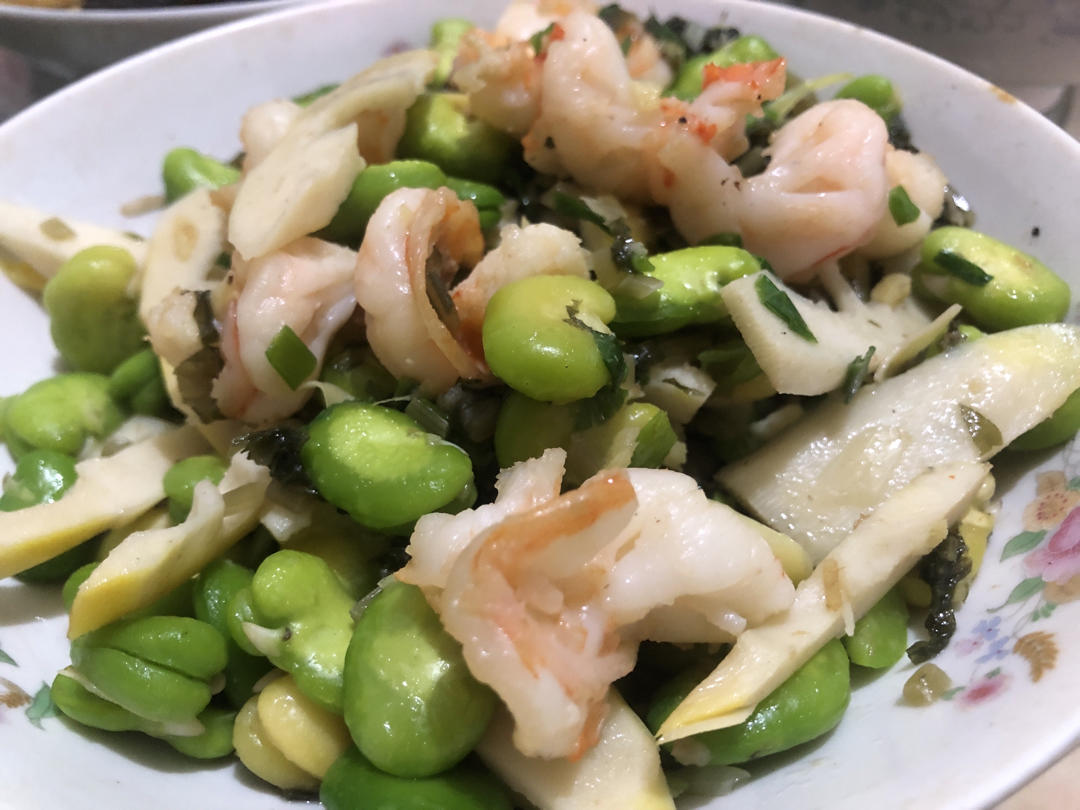 雪菜蚕豆炒春笋/春三鲜