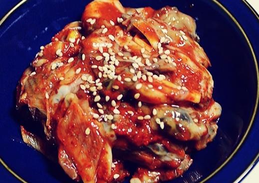 굴젓韩式生蚝酱下饭生蚝海鲜酱生蚝虾酱的做法