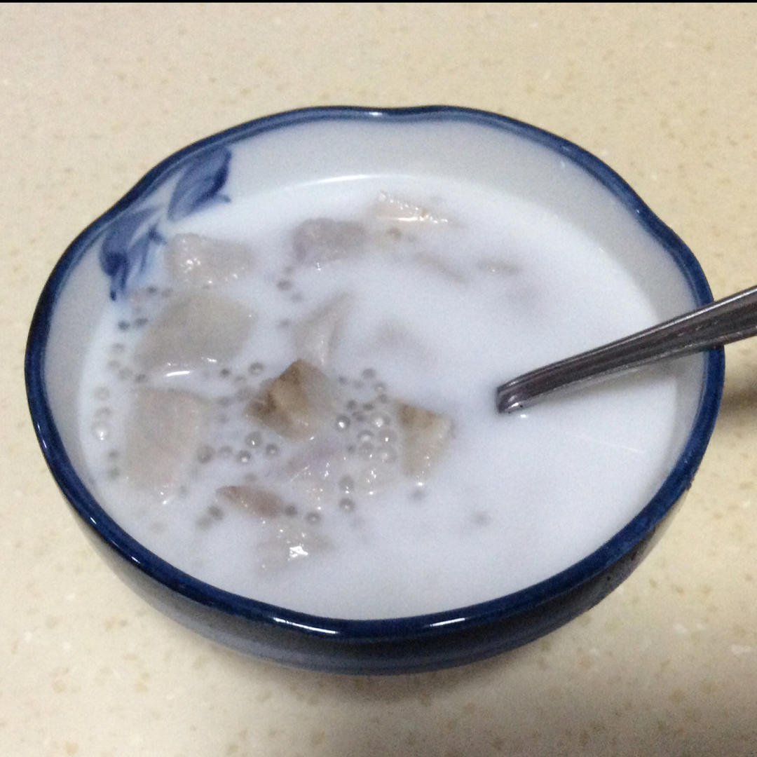 芋头椰汁西米露