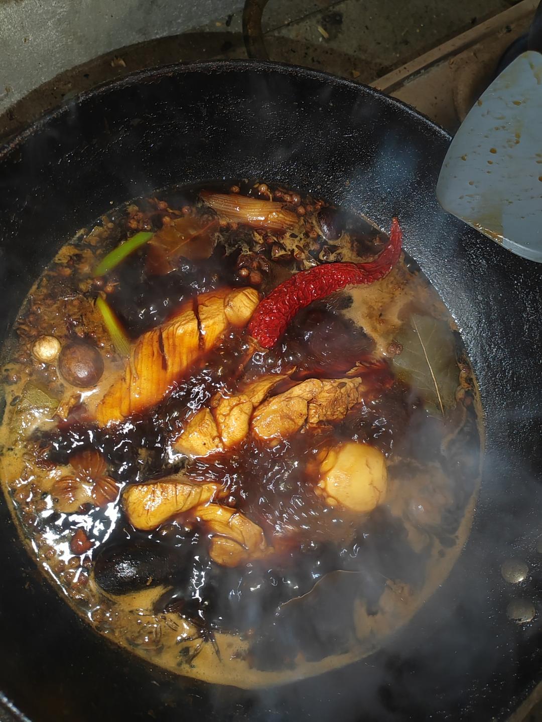 减脂期放肆吃，可当零食可下饭的卤鸡胸肉