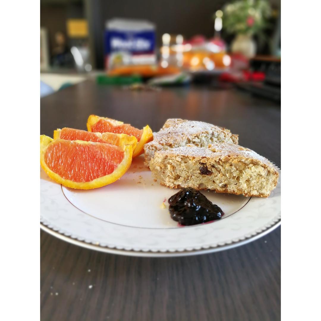 爱尔兰果干燕麦司康