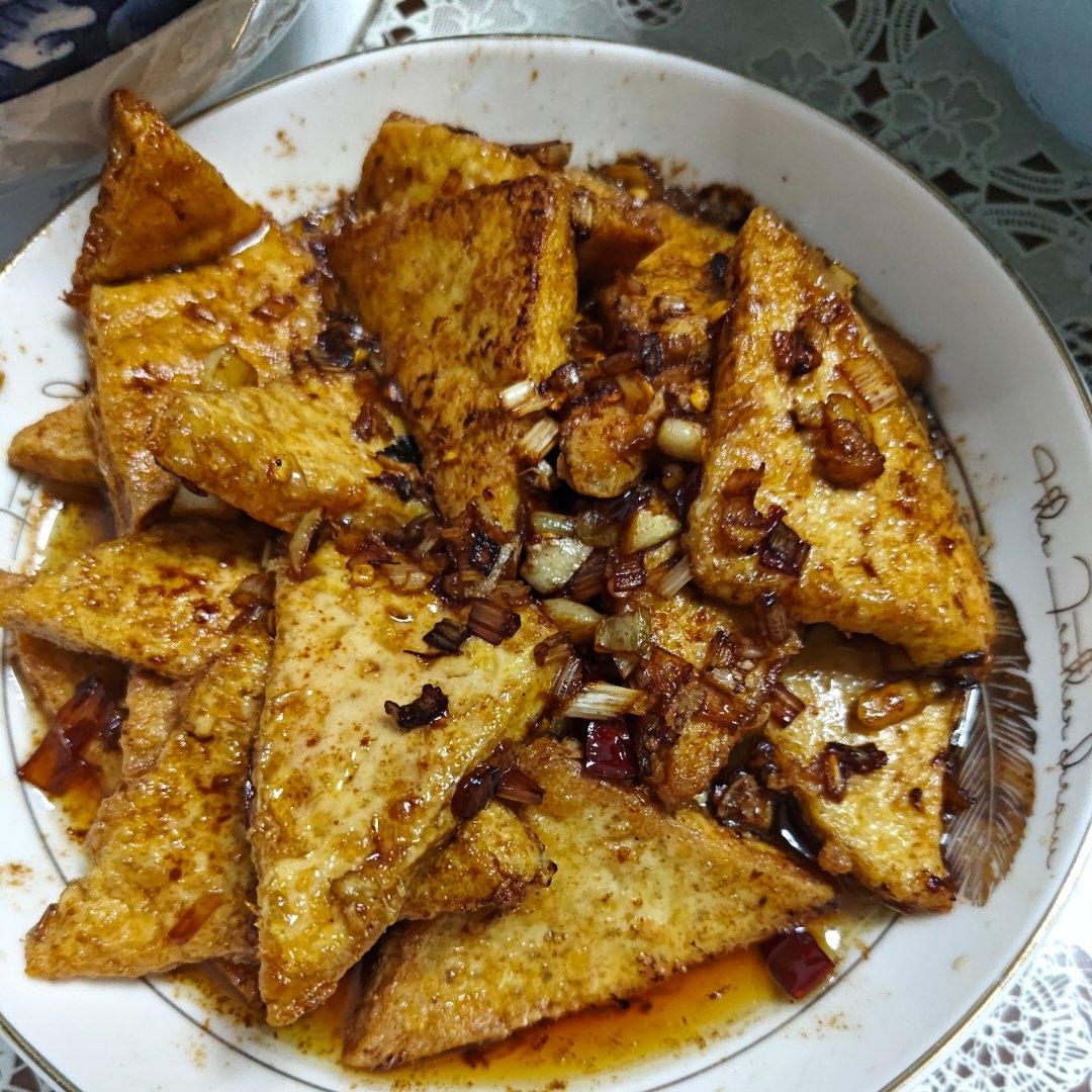 焖煎豆腐
