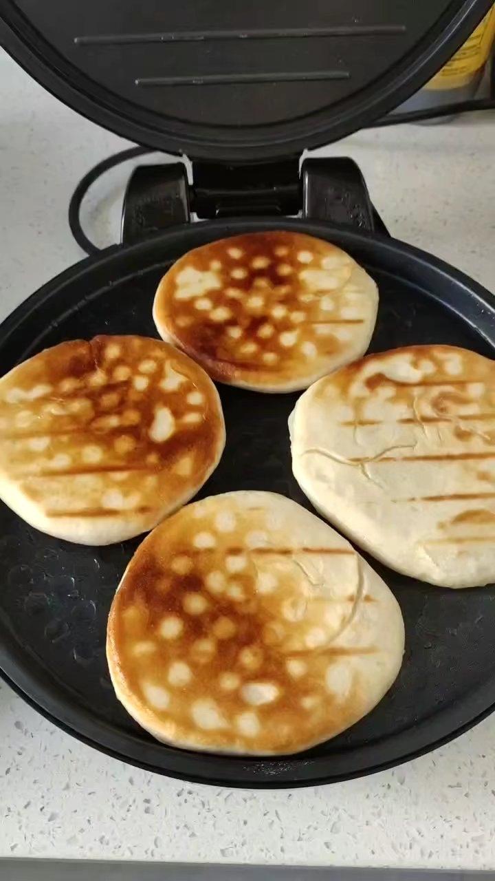 超宣软的发面饼