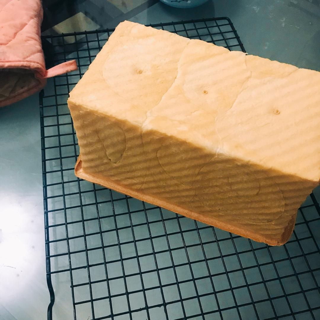 夺命软吐司(๑´ڡ`๑)超软拉丝极速方便的一次发酵吐司
