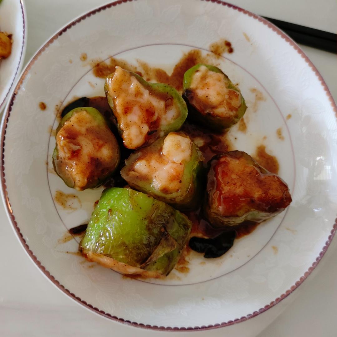 超下饭的青椒酿虾滑