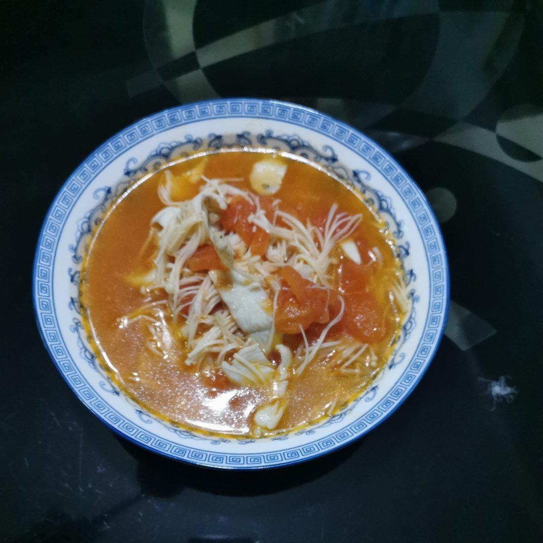 番茄金针菇黑鱼片汤