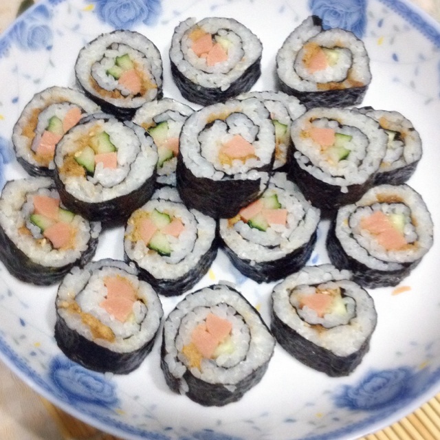 紫菜卷寿司