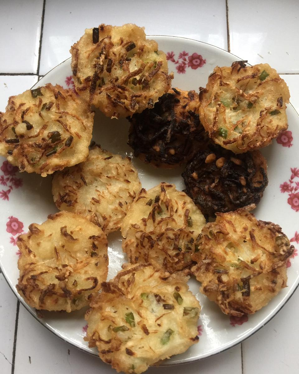 油墩子（老上海弄堂小吃）