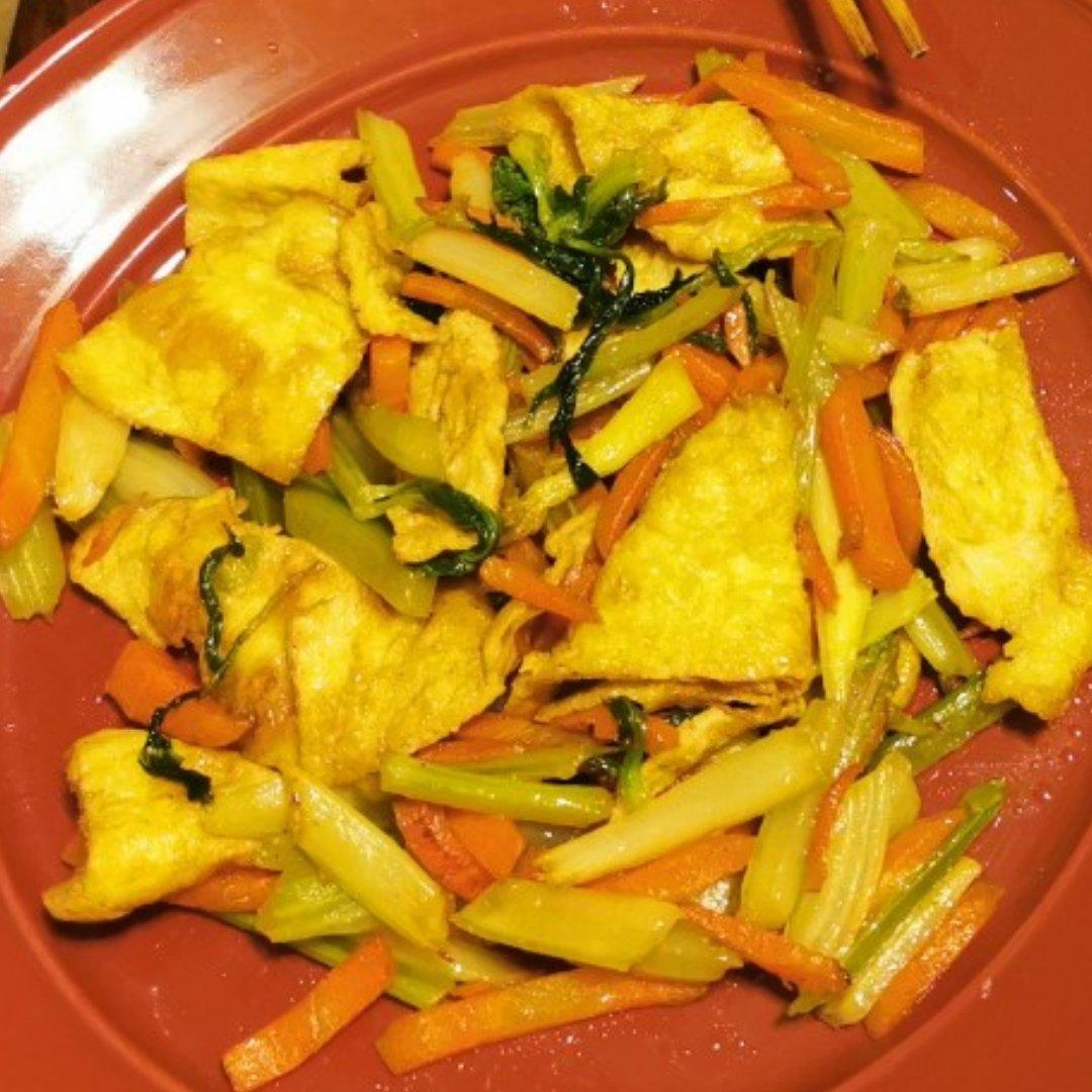 《中餐厅》芹菜炒蛋