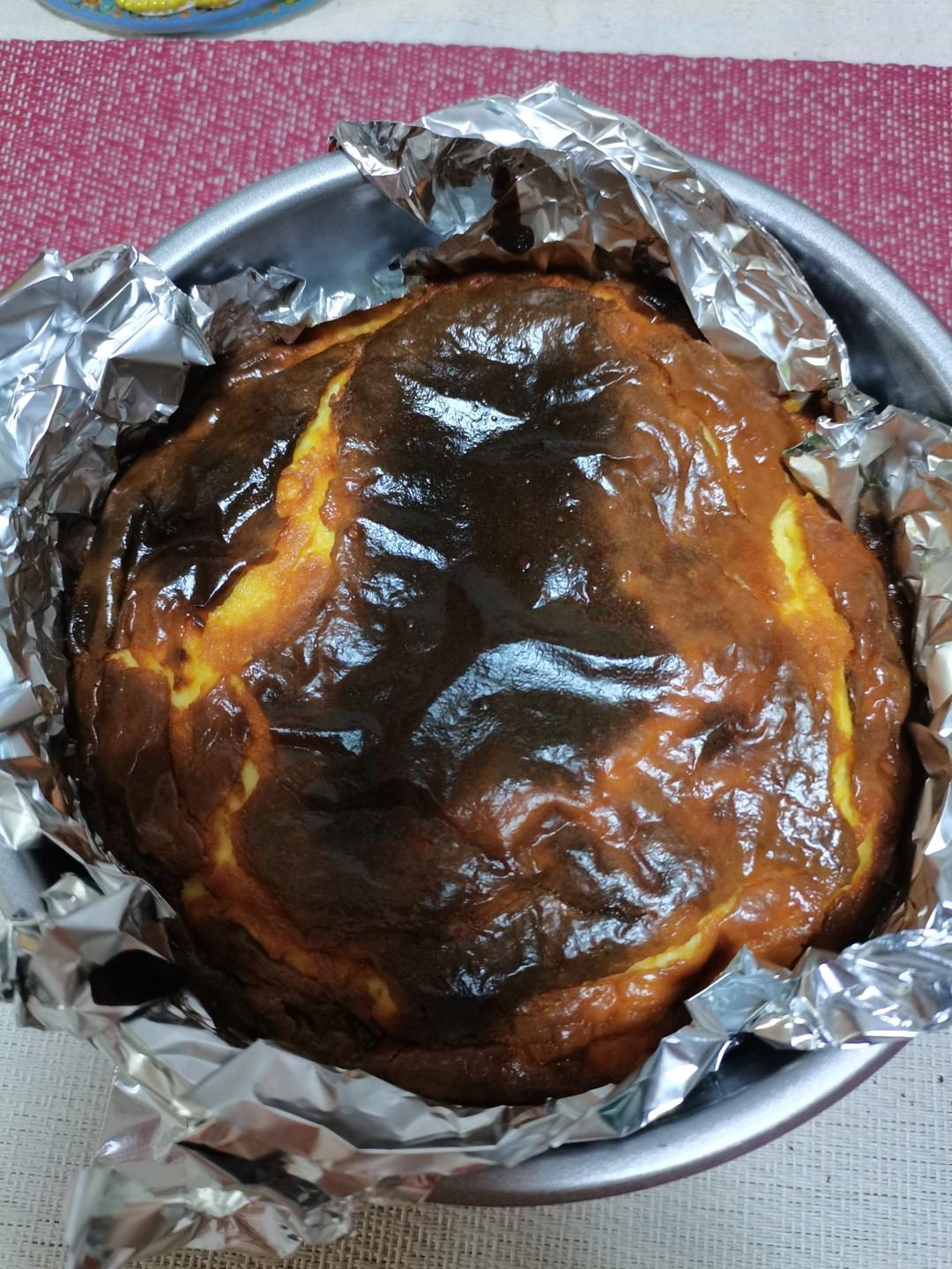 生酮低碳-巴斯克蛋糕，柔滑细腻，按配方绝对流心