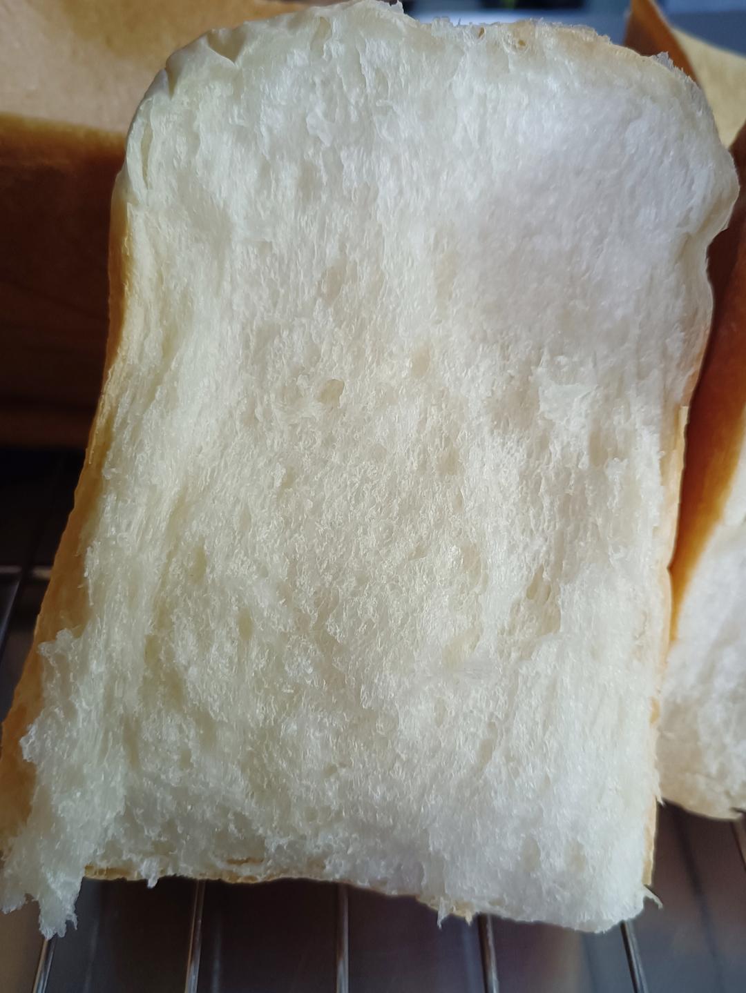 汤种淡奶油吐司/棉花般柔软