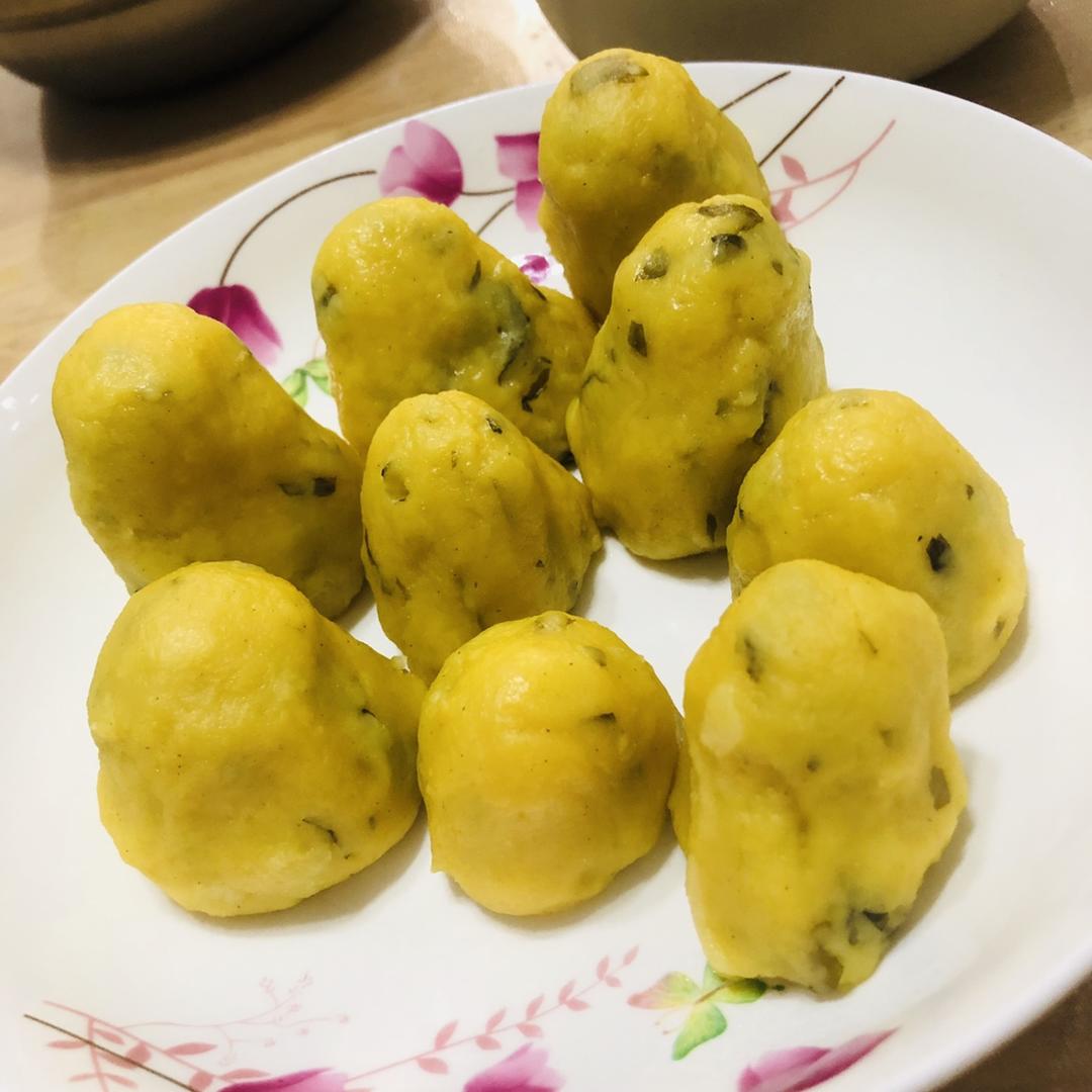 玉米粉菜窝窝头