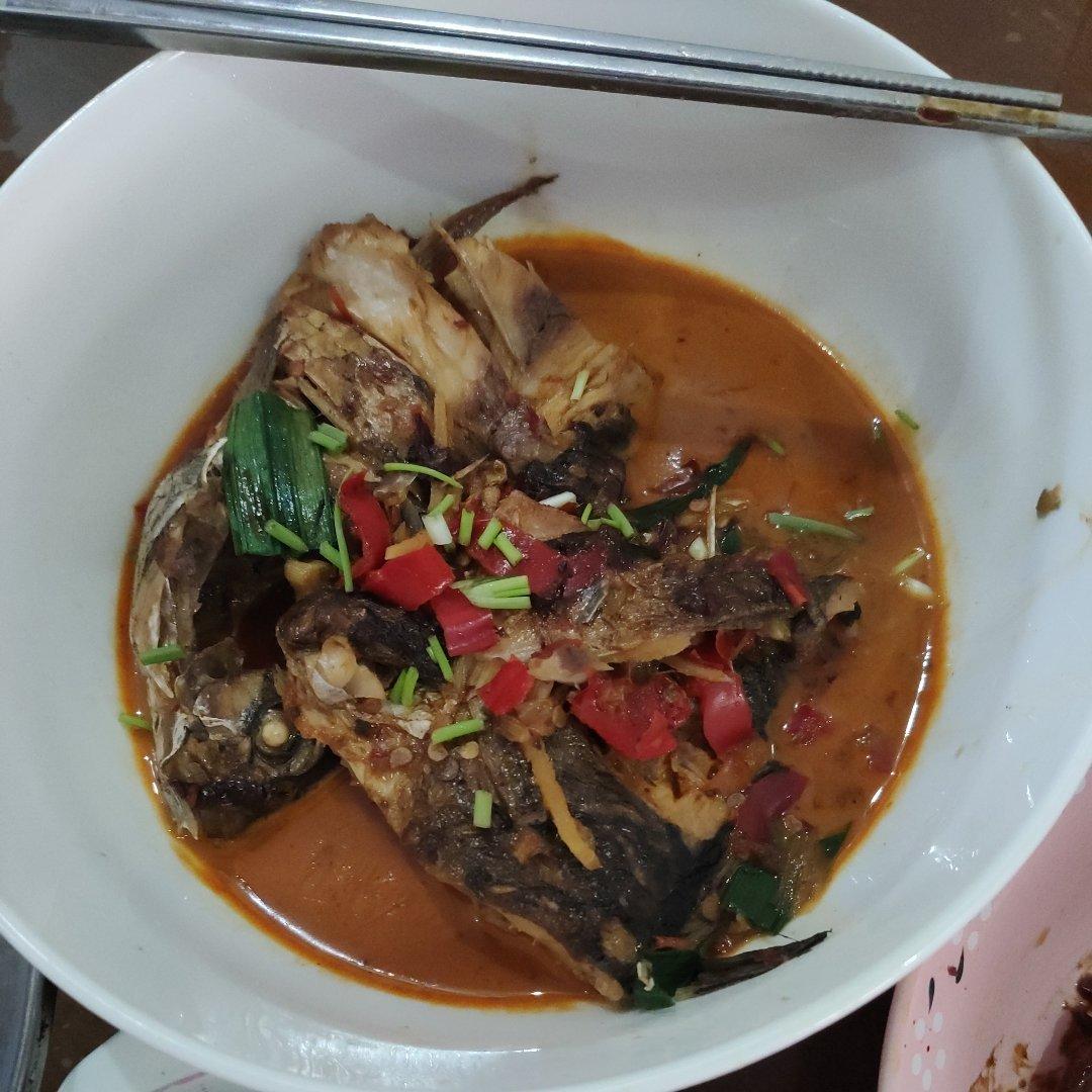 红烧鲫鱼