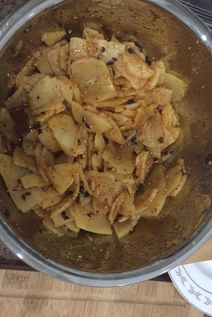 兰州风味麻辣土豆片（又名：通渭路土豆片、马三洋芋片）