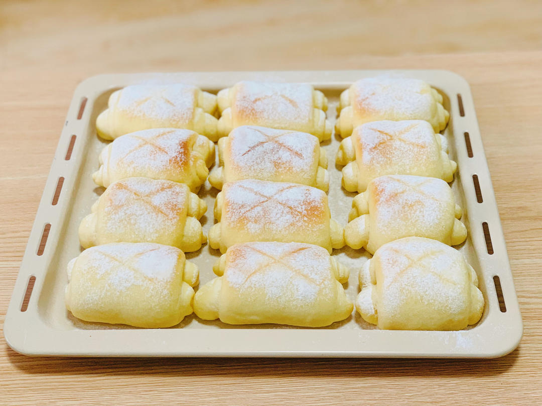 牛奶软面包