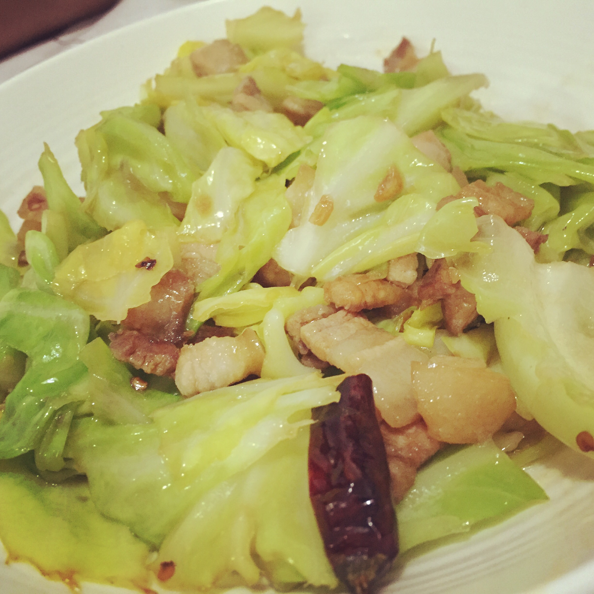 五花肉炒手撕包菜
