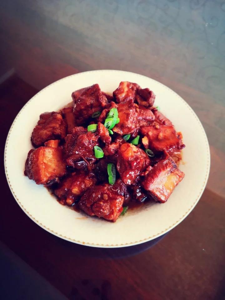 红烧排骨