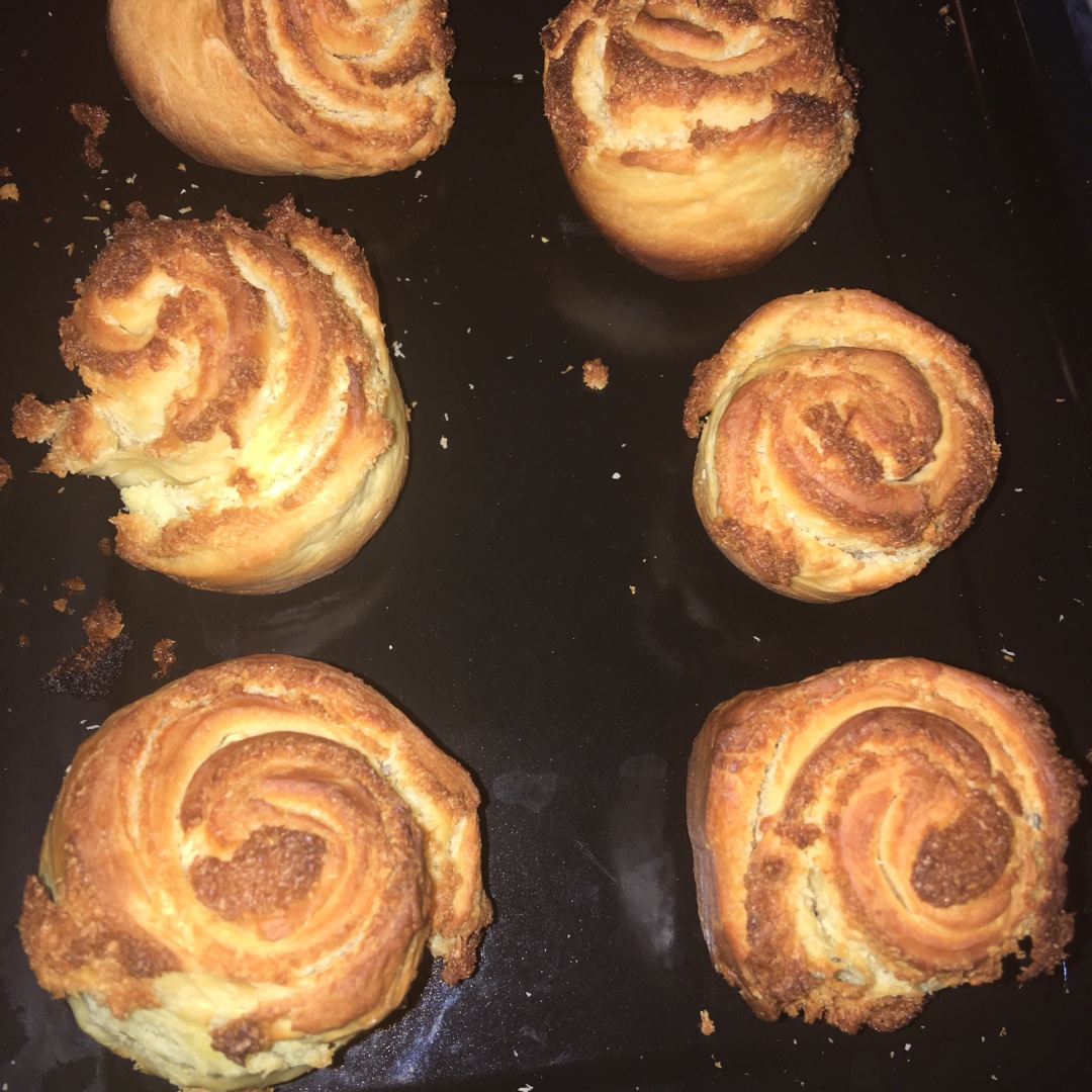 千层椰蓉小面包