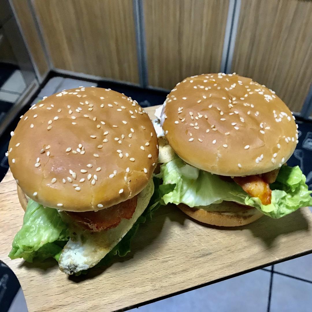 自制鸡扒汉堡包