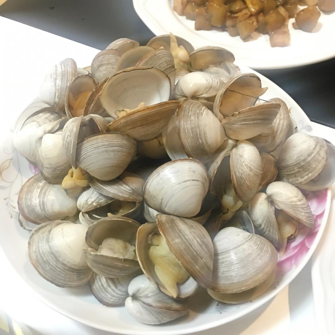 青春赋你锋芒921做的清煮白蚬子