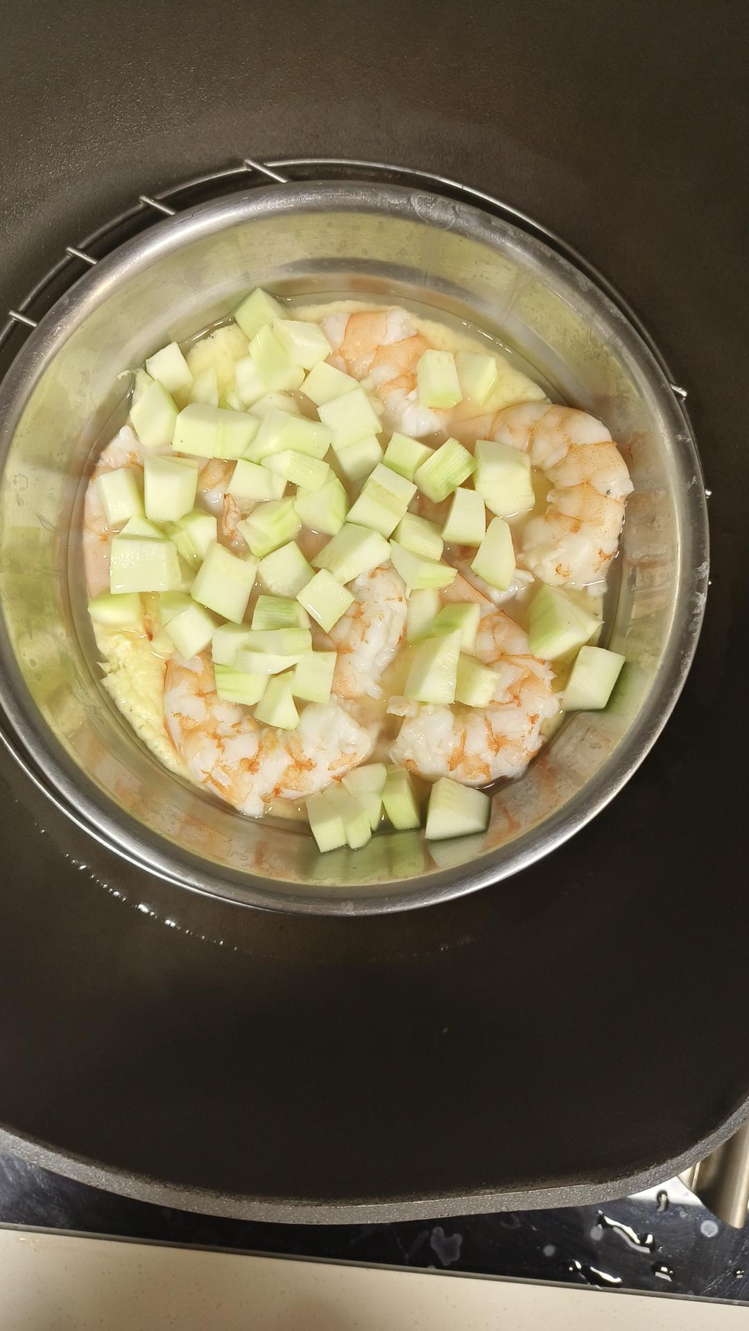 滑嫩的虾仁蛋羹