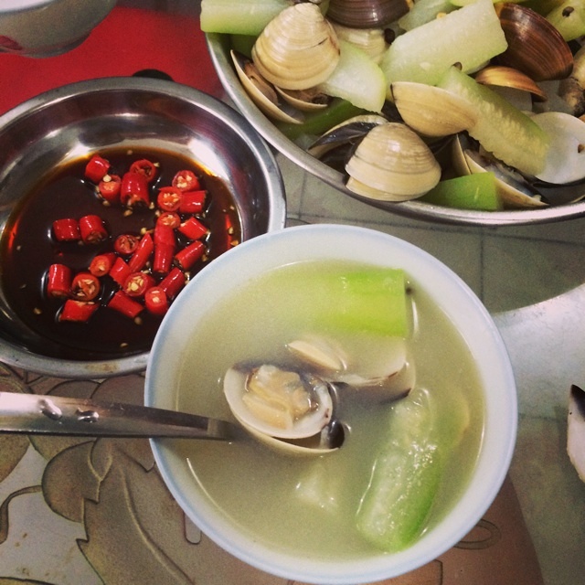 胡椒白贝节瓜汤的做法
