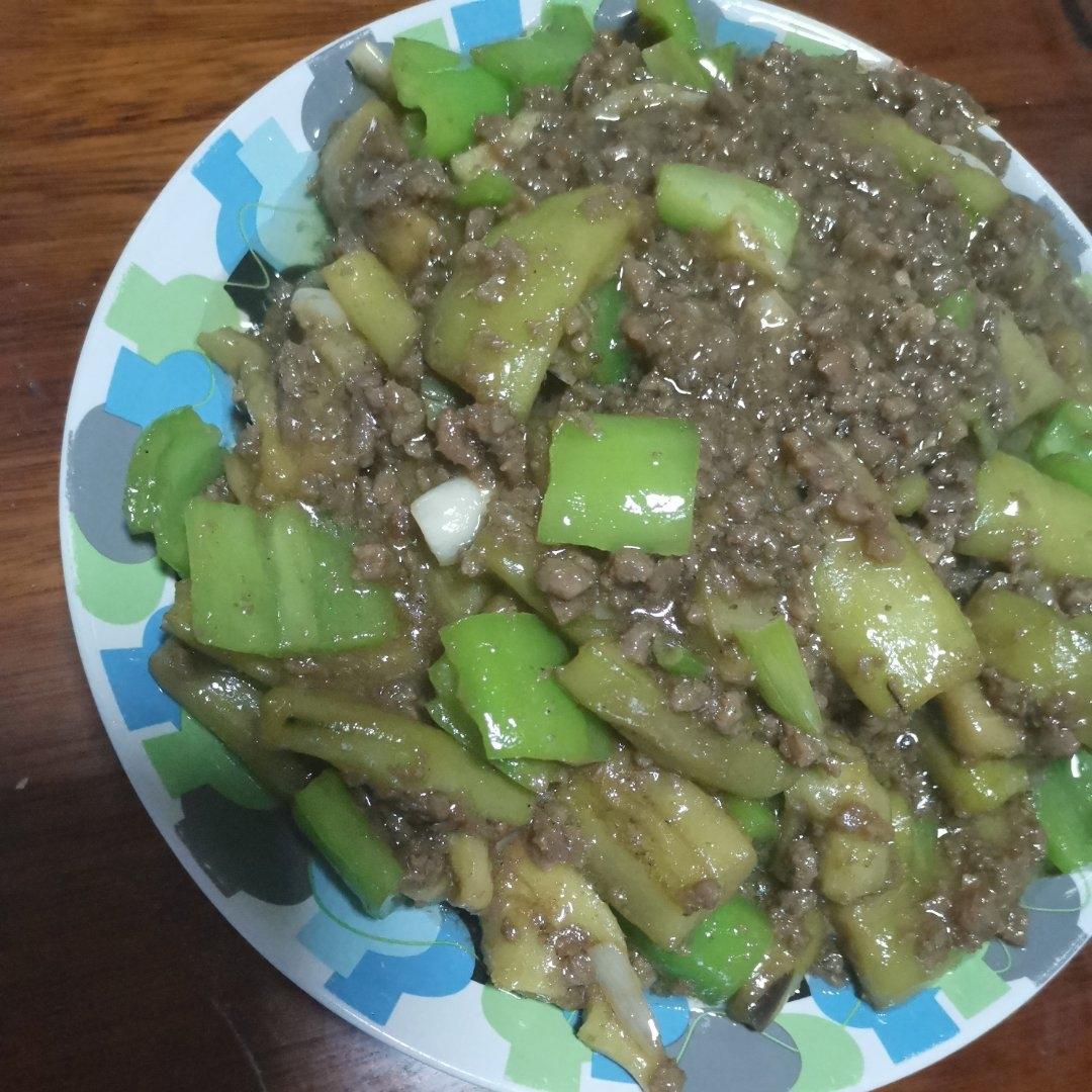 酱香牛肉末茄子