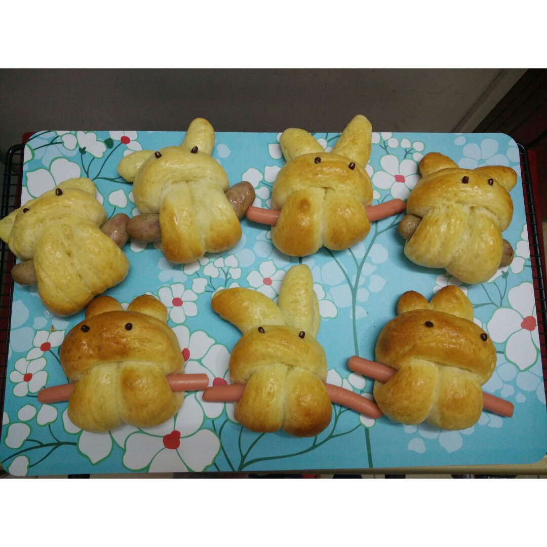 小兔子香肠包