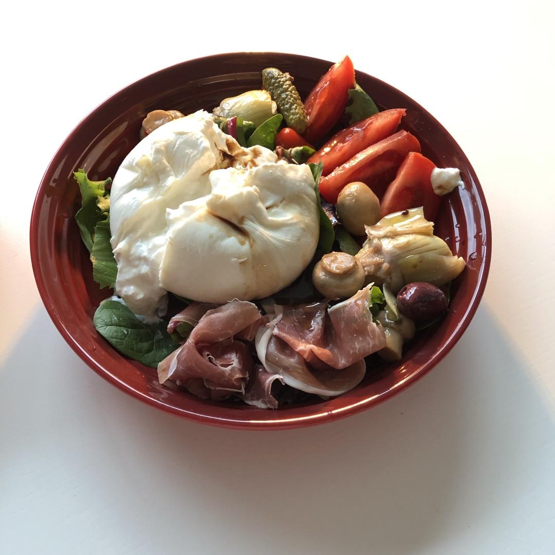 Burrata Cheese Salad