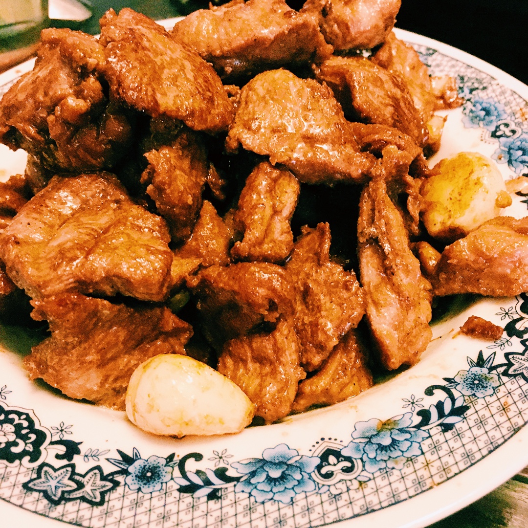 香蒜孜然猪肉(有点肉串口感哦)