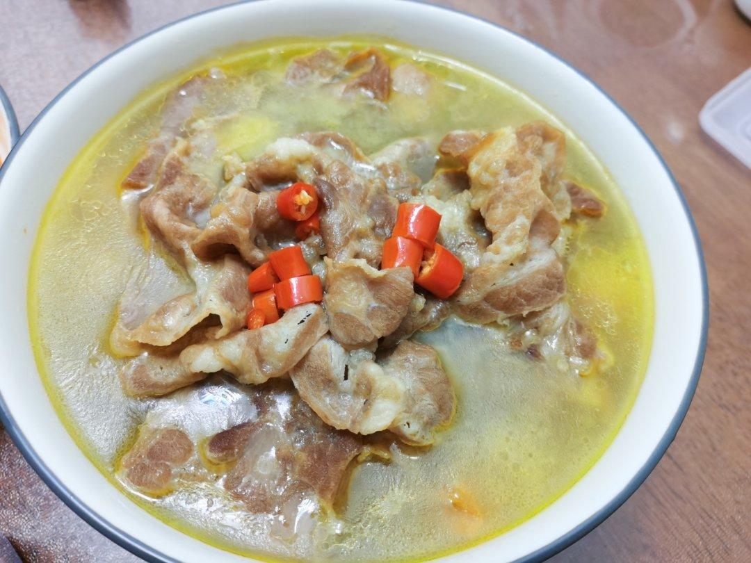 酸汤肥牛