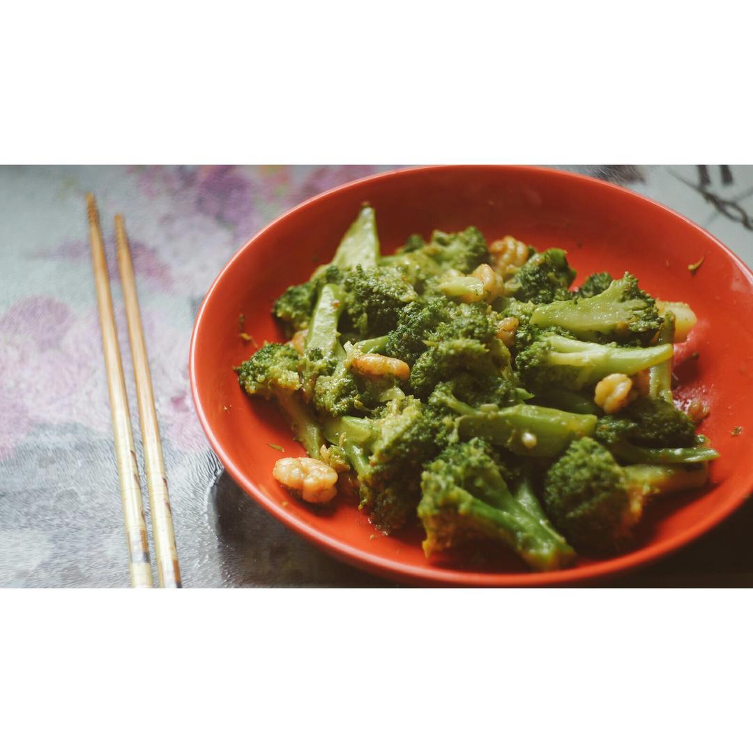 西兰花炒虾仁