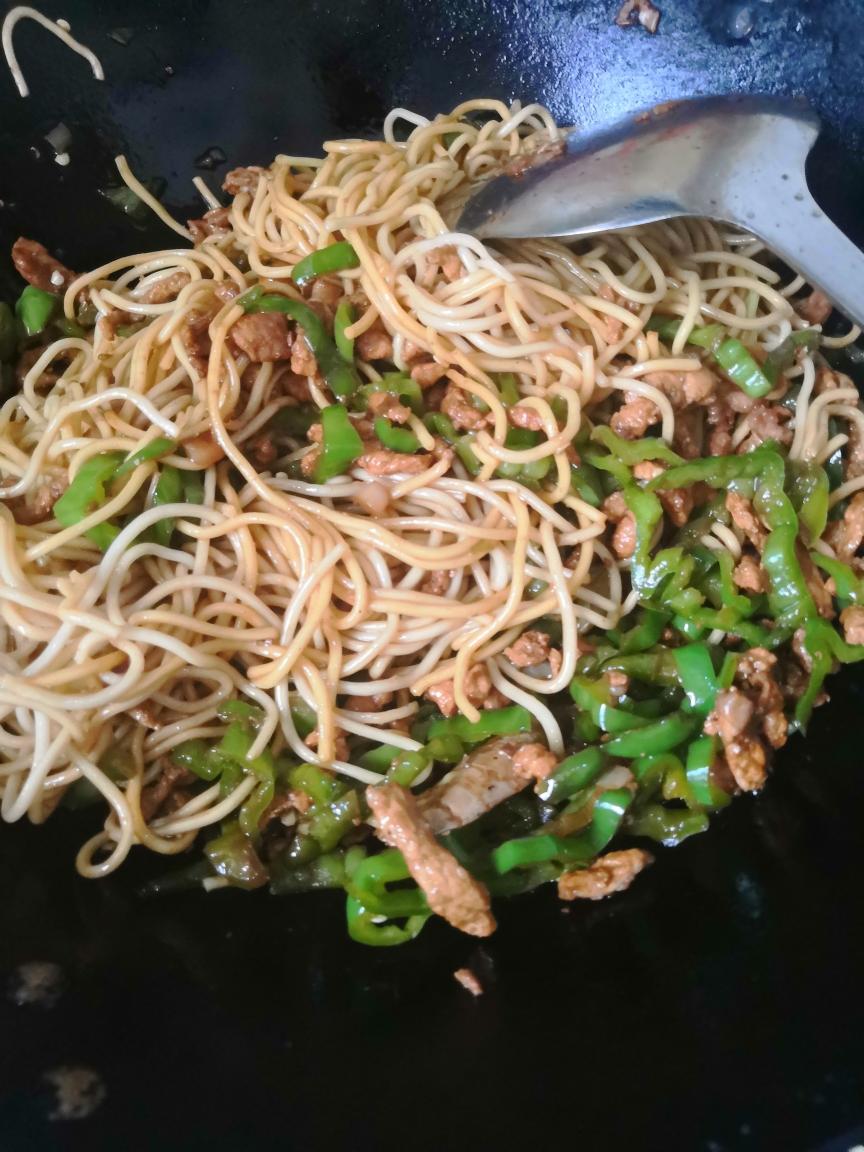 青椒肉丝面
