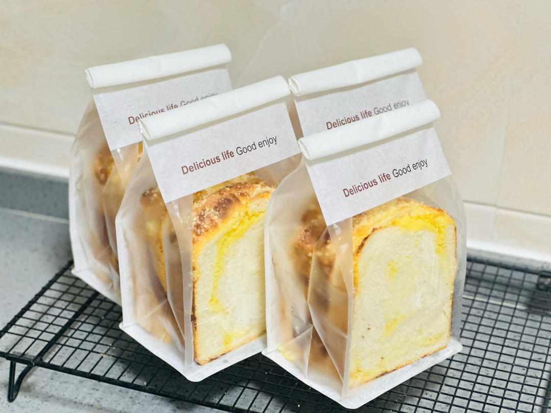 绝配の蜜豆奶酥吐司