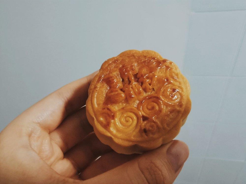 广式月饼通用饼皮（内附凤梨小菠萝🍍月饼的详细做法）