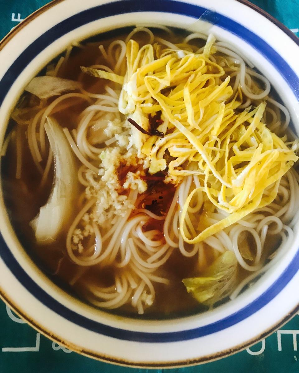 油泼辣子酸汤面