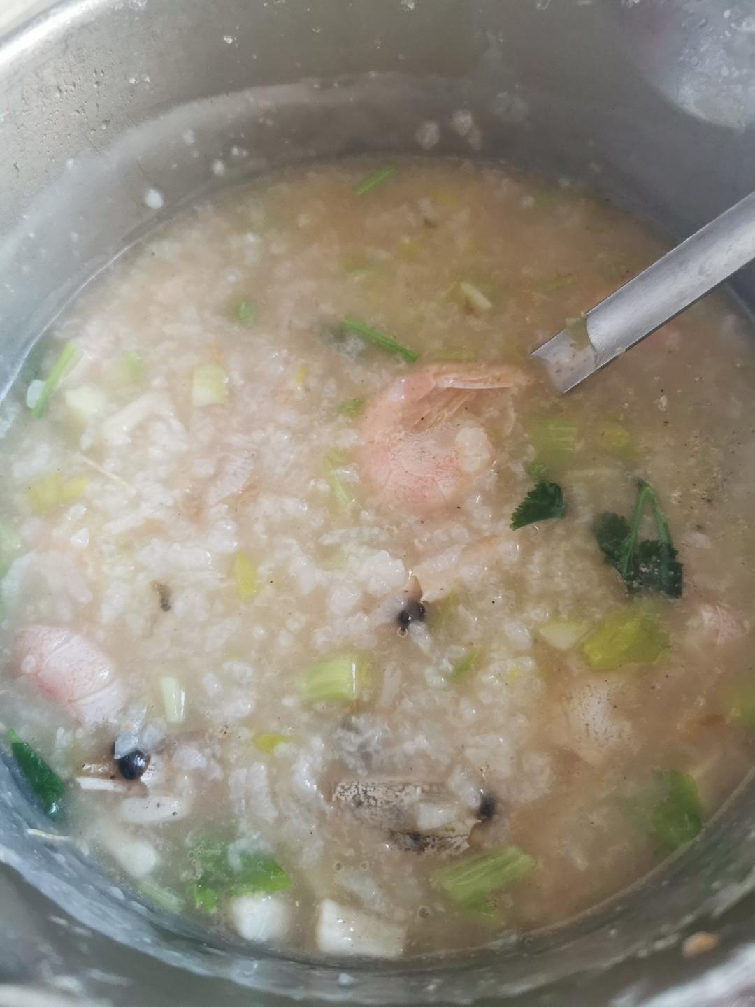 鲜虾砂锅粥