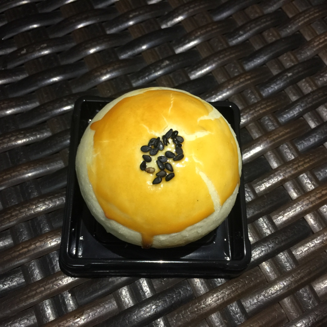 蛋黄酥