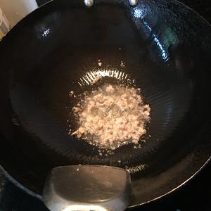 番茄金针菇豆腐汤的做法 步骤1