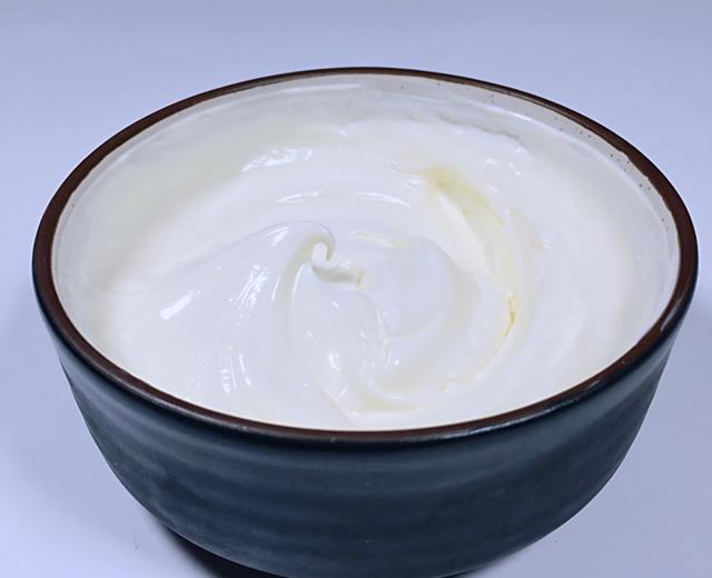 自制酸奶油·三种简单做法的做法