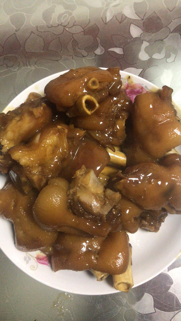 红焖猪蹄