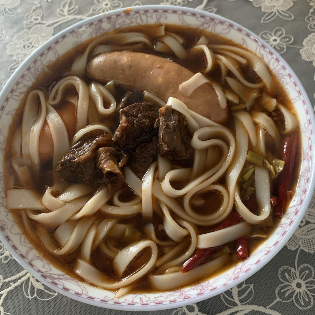 来，干了这碗粉（湖南米粉）