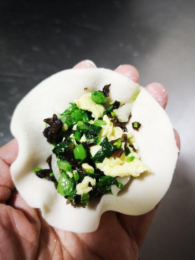 鲜香好吃的香菇青菜素包