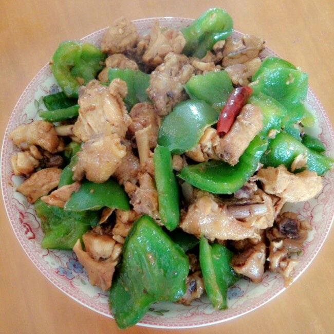 辣子炒鸡