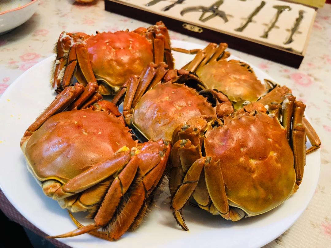 蒸河蟹