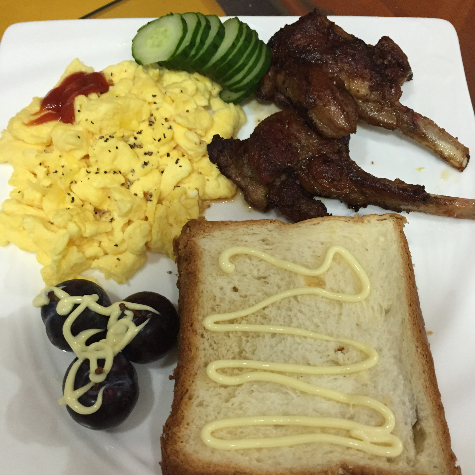 美式炒蛋 scrambled eggs