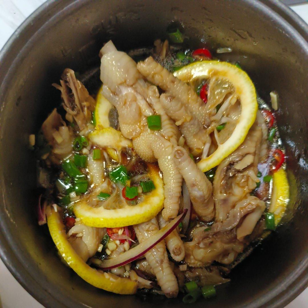 【柠檬酸辣鸡爪】自制超级无敌美味的网红鸡爪