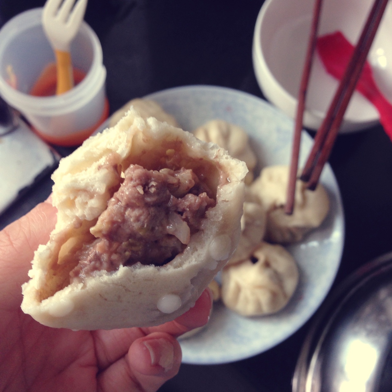 肉包子,杠杠的
